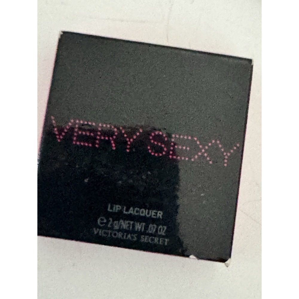 New NIB Victoria's Secret  Very Sexy Lip Lacquer -Crush